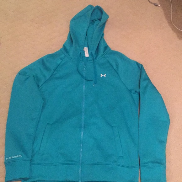 NWOT Under Armour Sweatshirt - Picture 2 of 3